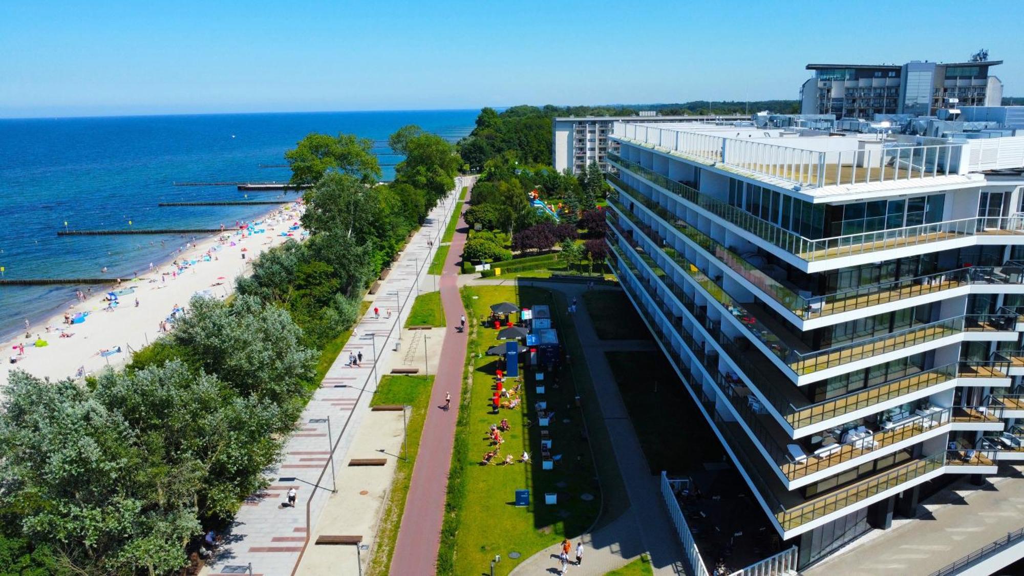 6 Pietro Seaside Apartment Kolobrzeg Exterior photo